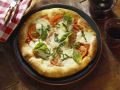 Rezept: Pizza mit Tomaten und Mozzarella (Margarita)