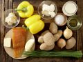 Zutaten für das Rezept: Kartoffel-Räucherlachs-Pfanne
