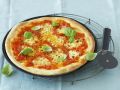 Rezept: Pizza mit Tomate und Mozzarella (Margarita)