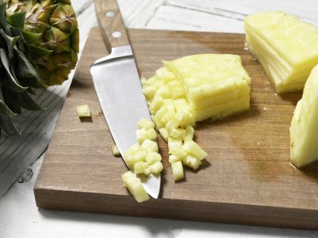 Ananas-Gurken-Salsa Zubereitung Schritt 1 Ananas-Gurken-Salsa Zubereitung Schritt 1