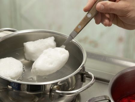 Apfel-Holunder-Suppe Zubereitung Schritt 7 Apfel-Holunder-Suppe Zubereitung Schritt 7