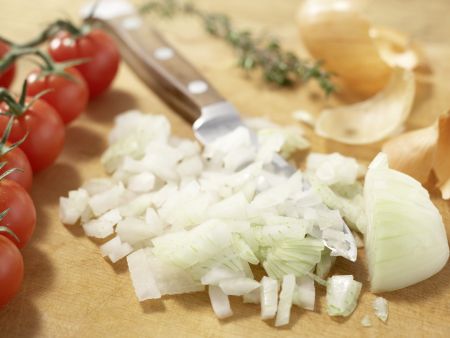 Aufstrich mit Tomaten Zubereitung Schritt 2 Aufstrich mit Tomaten Zubereitung Schritt 2