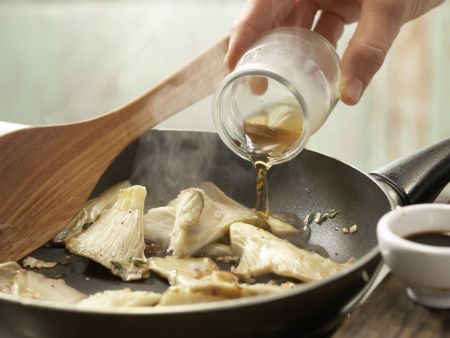 Austernpilze mit Rucola Zubereitung Schritt 5 Austernpilze mit Rucola Zubereitung Schritt 5