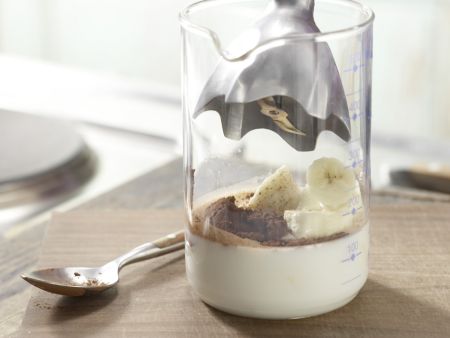 Bananen-Schoko-Milch Zubereitung Schritt 2 Bananen-Schoko-Milch Zubereitung Schritt 2