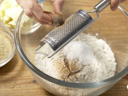 Bananenbrot mit Walnüssen Zubereitung Schritt 1 Bananenbrot mit Walnüssen Zubereitung Schritt 1
