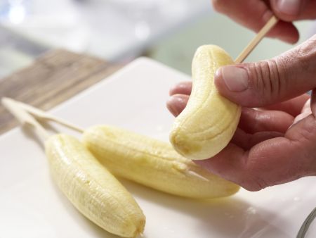 Bananenspieße Zubereitung Schritt 4 Bananenspieße Zubereitung Schritt 4