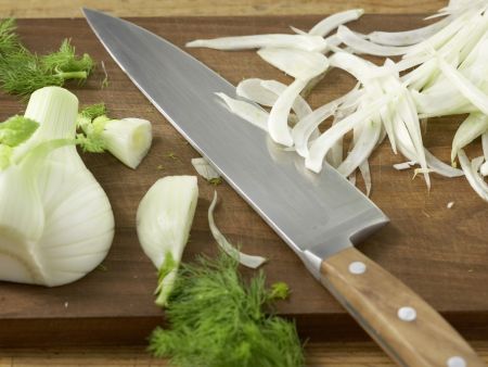 Bandnudeln mit Krebsschwänzen Zubereitung Schritt 1 Bandnudeln mit Krebsschwänzen Zubereitung Schritt 1