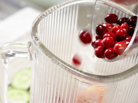 Cranberry-Melonen-Saft Zubereitung Schritt 4 Cranberry-Melonen-Saft Zubereitung Schritt 4