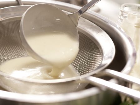 Cremiges Kressesüppchen Zubereitung Schritt 7 Cremiges Kressesüppchen Zubereitung Schritt 7