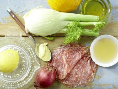 Feiner Fenchelsalat Zubereitung Schritt 1 Feiner Fenchelsalat Zubereitung Schritt 1
