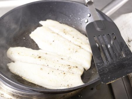 Fischburger Zubereitung Schritt 4 Fischburger Zubereitung Schritt 4