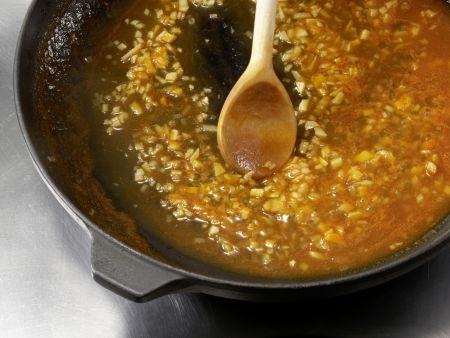 Fondue mit Schweinefilet Zubereitung Schritt 5 Fondue mit Schweinefilet Zubereitung Schritt 5