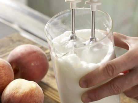 Fruchtiger Joghurt-Biskuit-Auflauf Zubereitung Schritt 2 Fruchtiger Joghurt-Biskuit-Auflauf Zubereitung Schritt 2