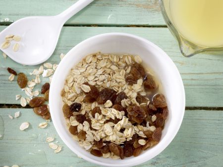 Fruchtiges Birchermüsli – smarter Zubereitung Schritt 1 Fruchtiges Birchermüsli – smarter Zubereitung Schritt 1