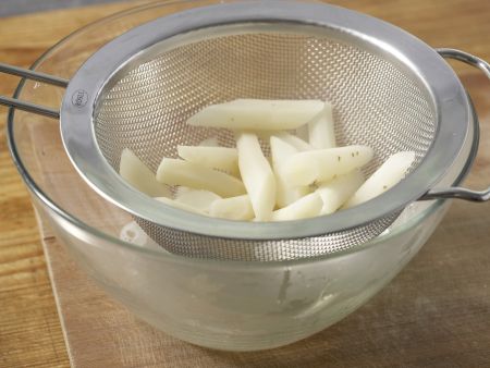 Gebackene Schwarzwurzeln Zubereitung Schritt 4 Gebackene Schwarzwurzeln Zubereitung Schritt 4