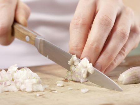 Gebratene Rotbarschfilets Zubereitung Schritt 2 Gebratene Rotbarschfilets Zubereitung Schritt 2