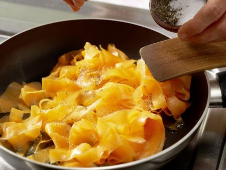 Gebratener Möhrenreis Zubereitung Schritt 7 Gebratener Möhrenreis Zubereitung Schritt 7