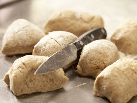 Gedämpfte Dinkelbällchen Zubereitung Schritt 7 Gedämpfte Dinkelbällchen Zubereitung Schritt 7