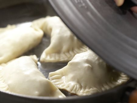 Gefüllte chinesische Teigtaschen Zubereitung Schritt 12 Gefüllte chinesische Teigtaschen Zubereitung Schritt 12