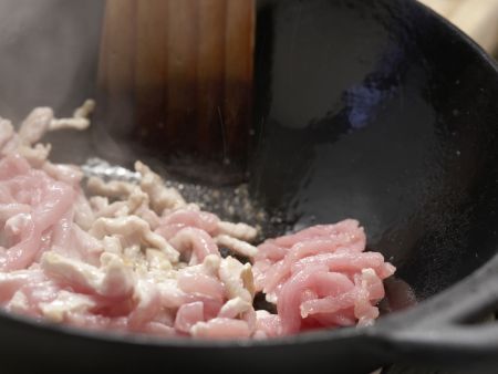 Gefüllte chinesische Teigtaschen Zubereitung Schritt 5 Gefüllte chinesische Teigtaschen Zubereitung Schritt 5
