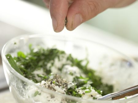 Gefüllte Hähnchenbrust Zubereitung Schritt 3 Gefüllte Hähnchenbrust Zubereitung Schritt 3