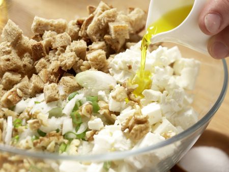 Gefüllte Kohlrabi-Körbchen Zubereitung Schritt 4 Gefüllte Kohlrabi-Körbchen Zubereitung Schritt 4