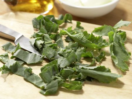 Gefüllte Kohlrabi-Körbchen Zubereitung Schritt 5 Gefüllte Kohlrabi-Körbchen Zubereitung Schritt 5