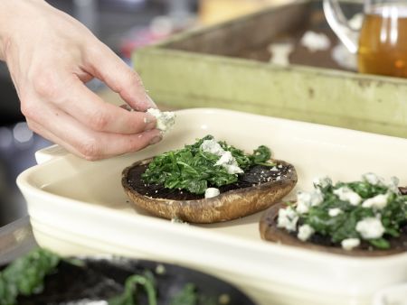 Gefüllte Portobello-Pilze Zubereitung Schritt 7 Gefüllte Portobello-Pilze Zubereitung Schritt 7