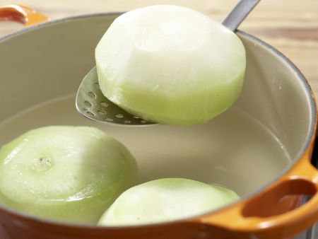 Gefüllter Kohlrabi Zubereitung Schritt 5 Gefüllter Kohlrabi Zubereitung Schritt 5
