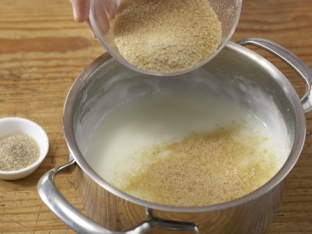 Gefüllter Mandel-Hefekuchen Zubereitung Schritt 10 Gefüllter Mandel-Hefekuchen Zubereitung Schritt 10