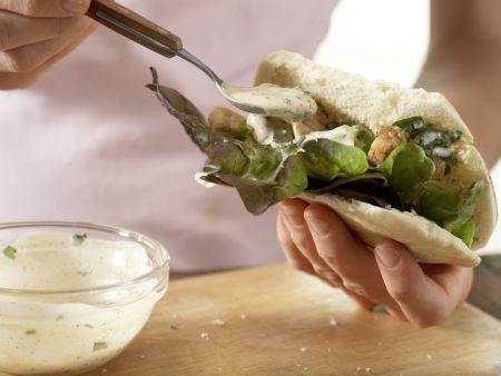 Gefülltes Fladenbrot Zubereitung Schritt 4 Gefülltes Fladenbrot Zubereitung Schritt 4