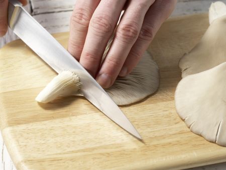 Gegrillte Austernpilze Zubereitung Schritt 2 Gegrillte Austernpilze Zubereitung Schritt 2