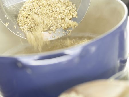 Gekochter Quinoa Zubereitung Schritt 2 Gekochter Quinoa Zubereitung Schritt 2