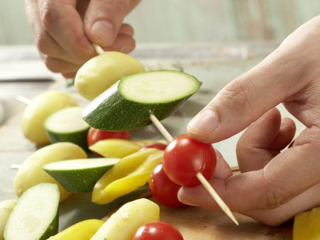 Gemüse-Kebabs Zubereitung Schritt 3 Gemüse-Kebabs Zubereitung Schritt 3