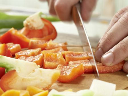 Gemüse-Reis-Pfanne aus dem Ofen Zubereitung Schritt 2 Gemüse-Reis-Pfanne aus dem Ofen Zubereitung Schritt 2