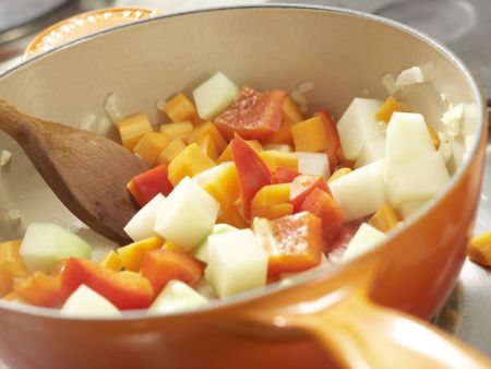 Gemüse-Reis-Pfanne aus dem Ofen Zubereitung Schritt 5 Gemüse-Reis-Pfanne aus dem Ofen Zubereitung Schritt 5
