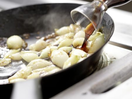 Geschmorte Zwiebeln Zubereitung Schritt 5 Geschmorte Zwiebeln Zubereitung Schritt 5
