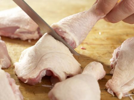 Geschmorter Reis mit Hähnchen auf spanische Art Zubereitung Schritt 2 Geschmorter Reis mit Hähnchen auf spanische Art Zubereitung Schritt 2