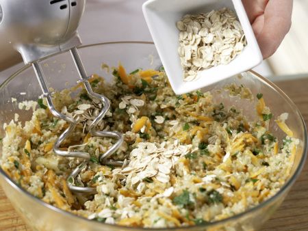 Grünkernbuletten mit Paprikarahm Zubereitung Schritt 6 Grünkernbuletten mit Paprikarahm Zubereitung Schritt 6