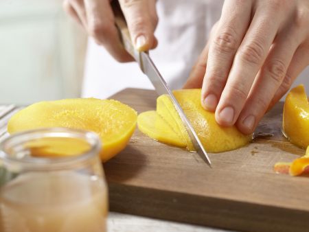 Guaven-Mango-Drink Zubereitung Schritt 1 Guaven-Mango-Drink Zubereitung Schritt 1