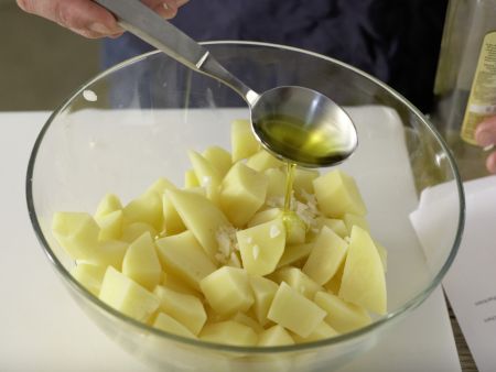 Hähnchen nach spanischer Art Zubereitung Schritt 6 Hähnchen nach spanischer Art Zubereitung Schritt 6