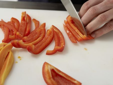 Hähnchen im Tortillamantel Zubereitung Schritt 5 Hähnchen im Tortillamantel Zubereitung Schritt 5