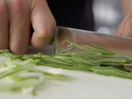 Hähnchen im Tortillamantel Zubereitung Schritt 6 Hähnchen im Tortillamantel Zubereitung Schritt 6