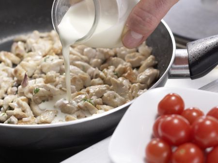Hähnchengeschnetzeltes Zubereitung Schritt 6 Hähnchengeschnetzeltes Zubereitung Schritt 6