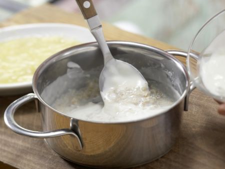 Haferbrei mit Banane und Joghurt Zubereitung Schritt 4 Haferbrei mit Banane und Joghurt Zubereitung Schritt 4