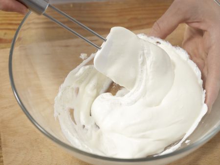 Himbeerstreifen mit Quarkcreme Zubereitung Schritt 8 Himbeerstreifen mit Quarkcreme Zubereitung Schritt 8