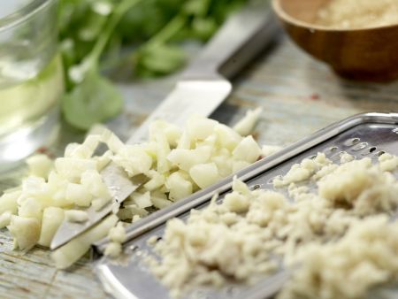 Indisches Gewürzhähnchen Zubereitung Schritt 1 Indisches Gewürzhähnchen Zubereitung Schritt 1
