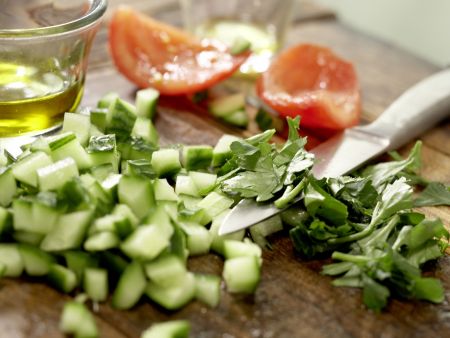 Italienischer Bohnen-Thunfisch-Salat Zubereitung Schritt 4 Italienischer Bohnen-Thunfisch-Salat Zubereitung Schritt 4