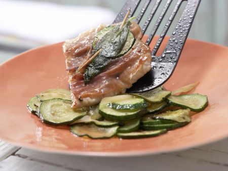 Kalbsschnitzel à la Saltimbocca Zubereitung Schritt 9 Kalbsschnitzel à la Saltimbocca Zubereitung Schritt 9