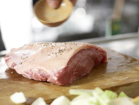 Kalbstafelspitz aus dem Ofen Zubereitung Schritt 6 Kalbstafelspitz aus dem Ofen Zubereitung Schritt 6